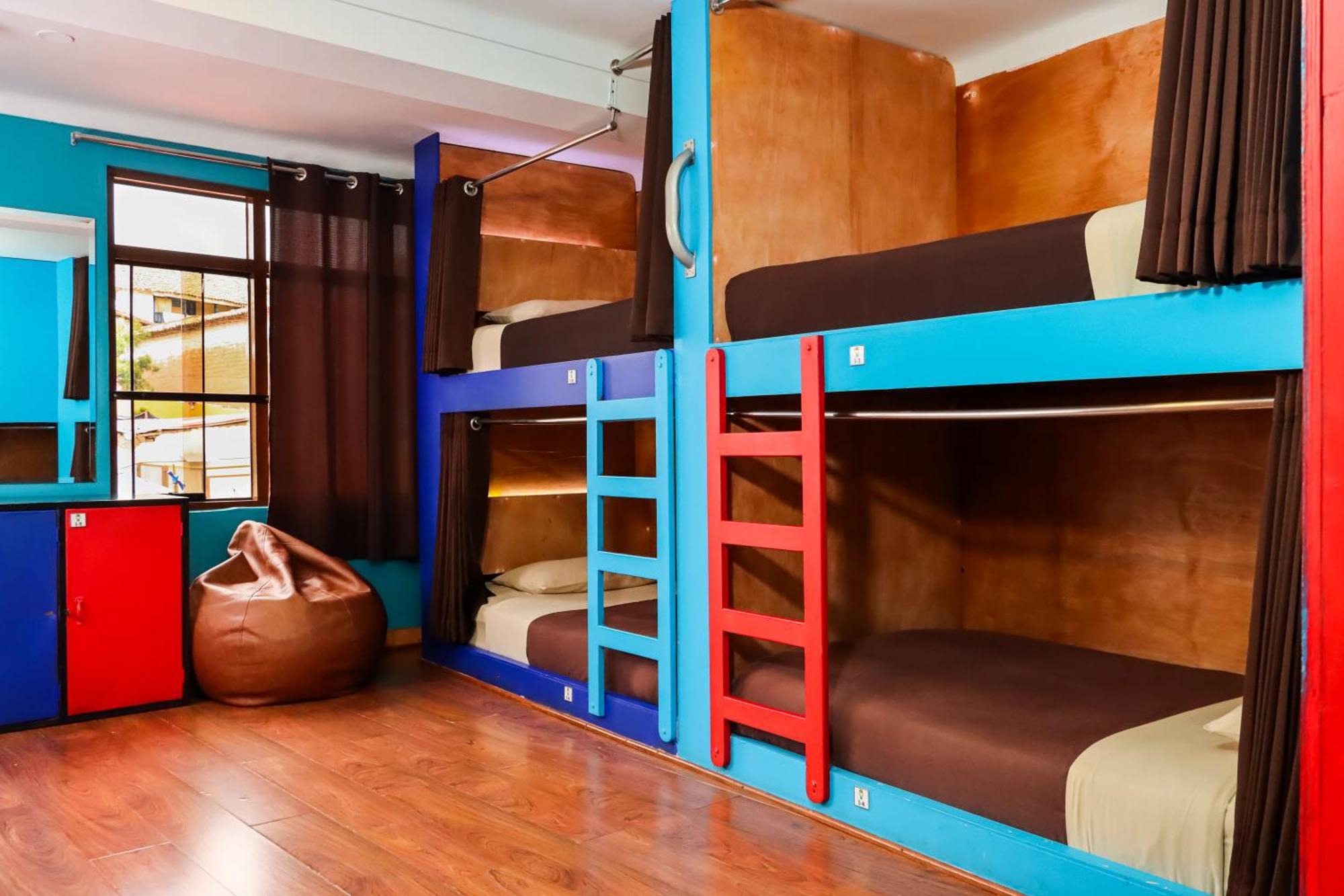 Wild Rover Hostal *